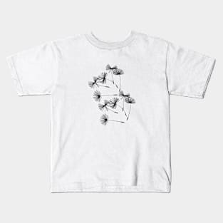 Dandelion Vintage Minimalist Flora Art Vogue Kids T-Shirt